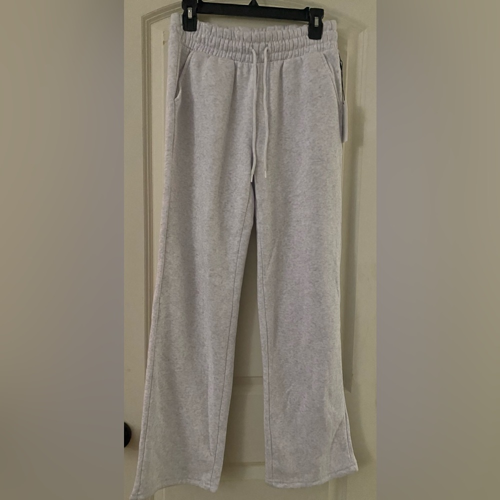 Better Together Sweatpants Women's White Fleece Comfort Drawstring Medium New